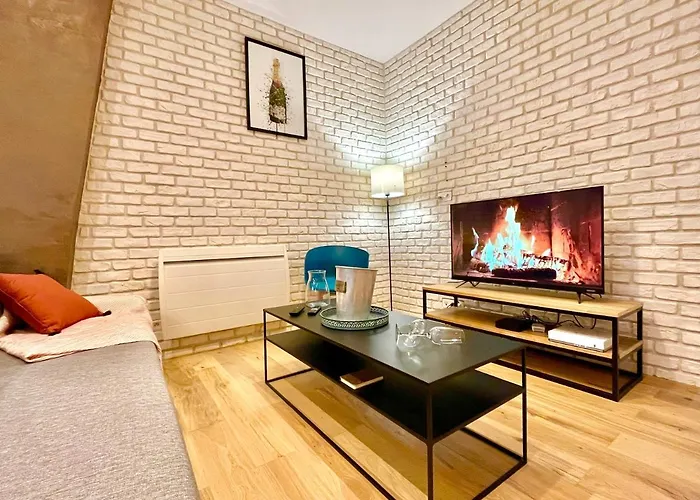 Arthys - Un Extérieur Au Centre-ville * Reims